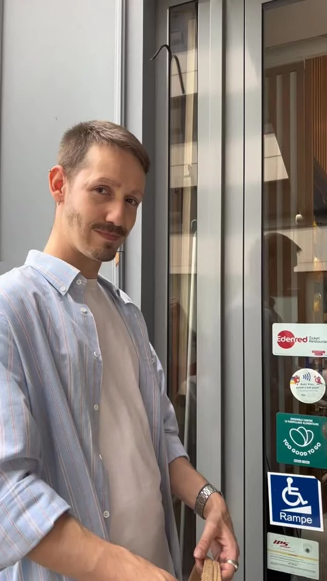 A Day In Nicholas’s Life 👋
Bienvenu dans les coulisses de l’agence !
#savoureragency #savourer #evenementiel #event #teamsavourer #adayinmylifeminivlog #adayinmylife🌸